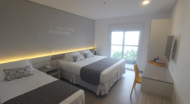 Nobile Hotel Гуаружа Екстер'єр фото